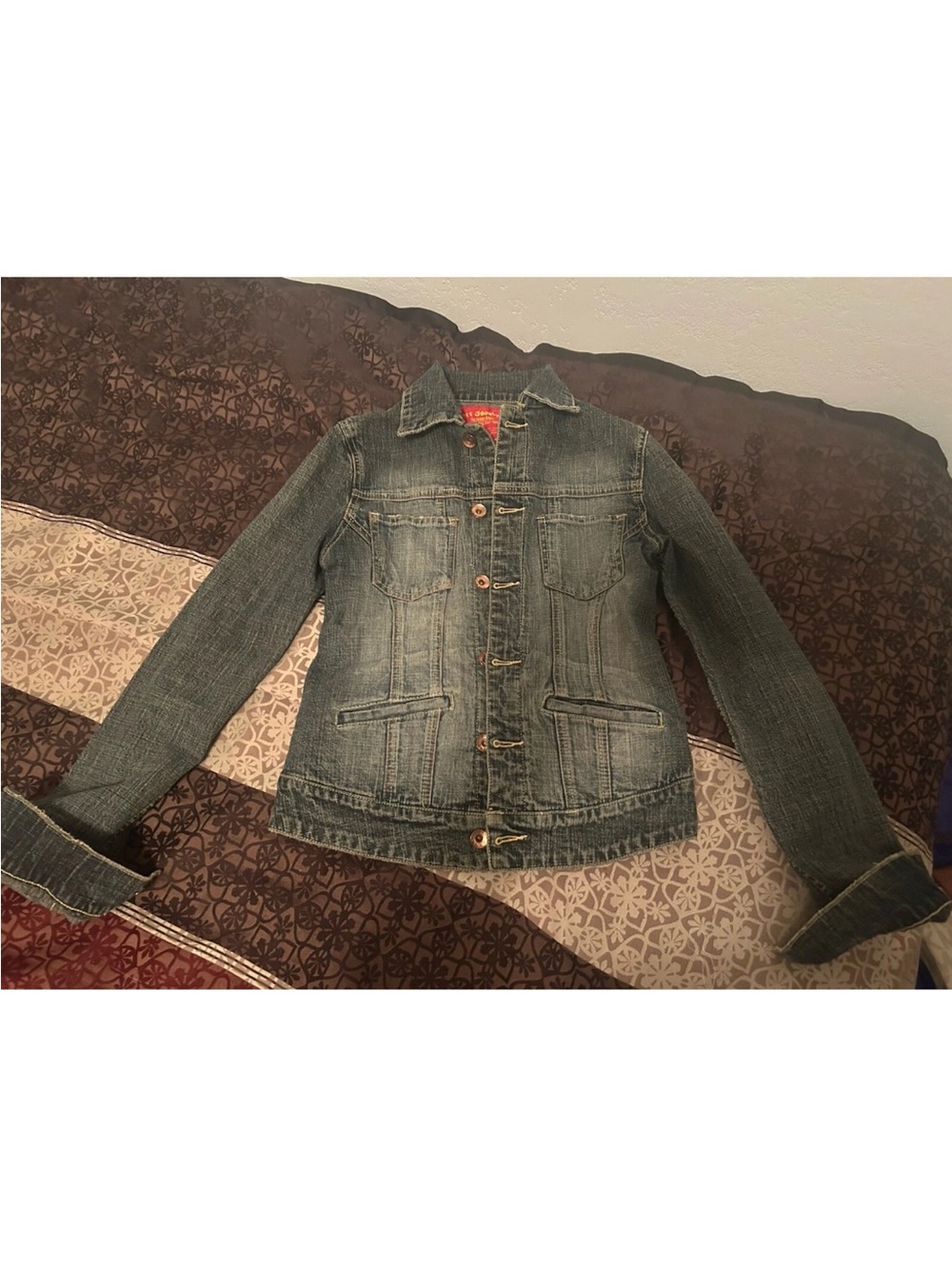 Women’s Classic Blue Denim Jacket